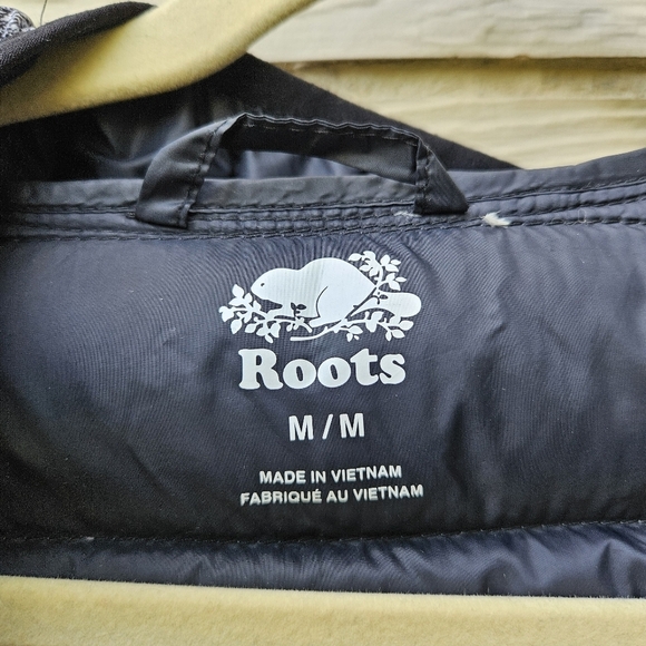 Roots Canada 700 fill down quilted puffer coat black and white medium - Picture 7 of 8